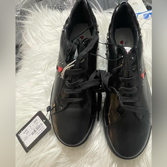 NWT 
GAI MATTIOLO
Sneakers
Size 39 - Picture 5 of 8